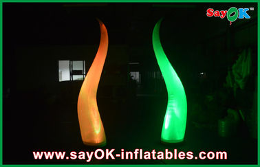 एलईडी विज्ञापन के साथ 2 एम हाई फेस्टिवल इवेंट सजावटी Inflatable शंकु